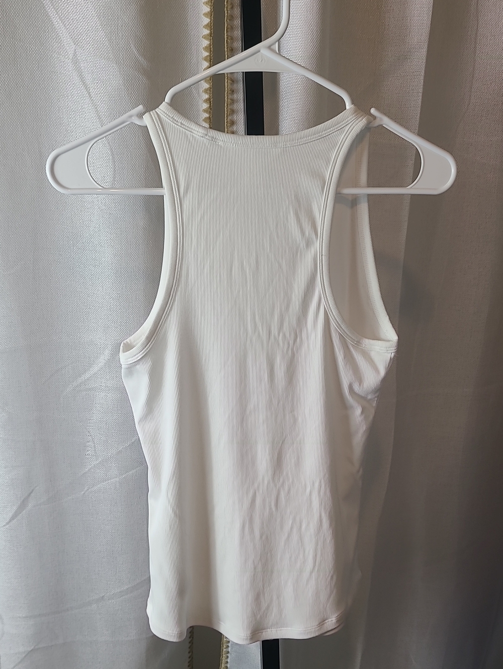 Athleta White Ribbed Tank Top Size Small. New Without Tags - Picture 4 of 4